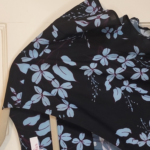 Parker Asymmetrical Ruffle Top - Picture 6 of 12